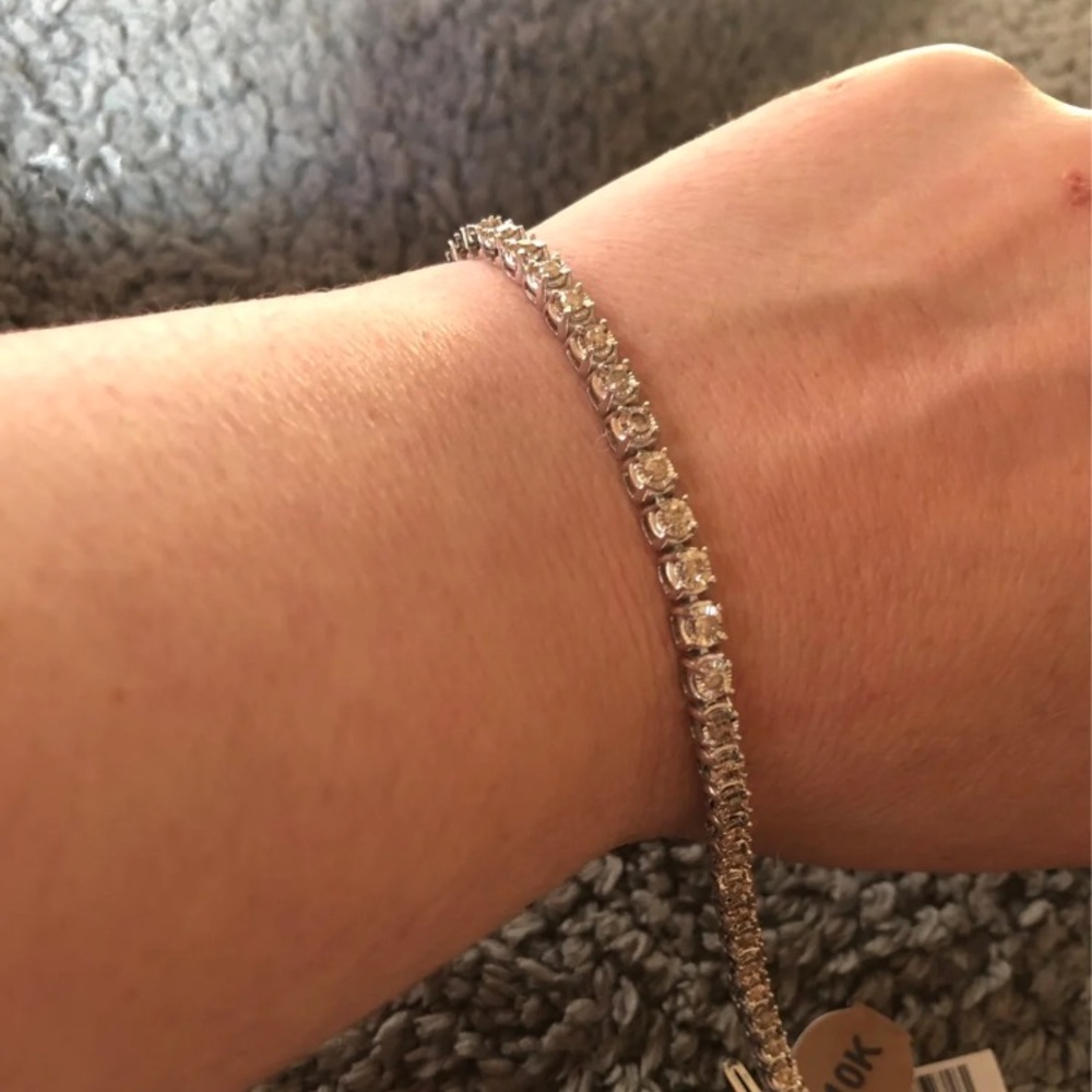 NWT White Gold and Diamond Bracelet - Picture 2 of 6